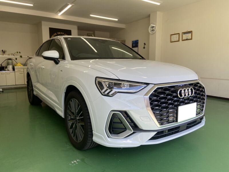 アウディQ3