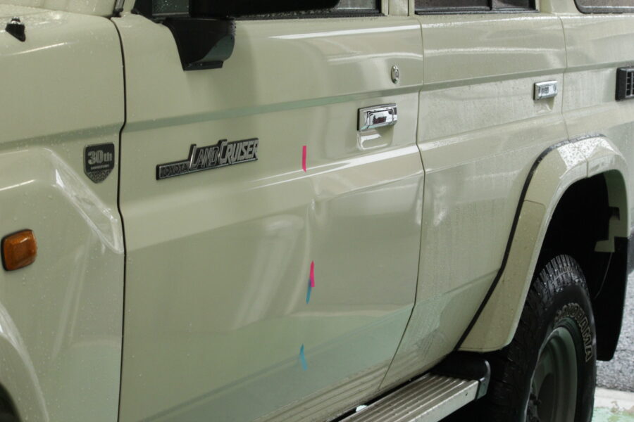 70ランクル 左ドア施工前