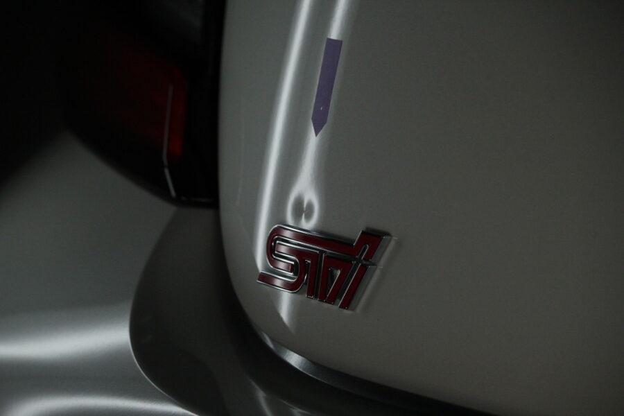 BRZトランク 施工前